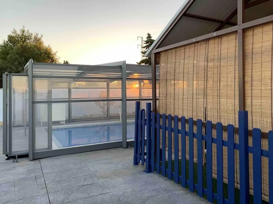 Murtra Especial Familia Hasta 16 Pax Piscina Hozanejos Holiday home